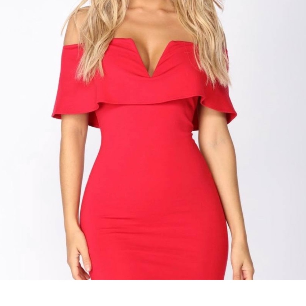 Red off sleeve Fashion Nova dress - Picture 1 of 6